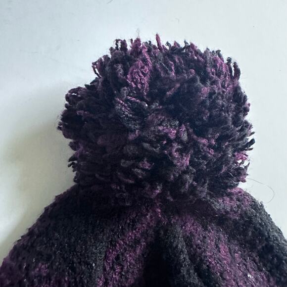 C.C. knit pom beanie - Picture 4 of 6